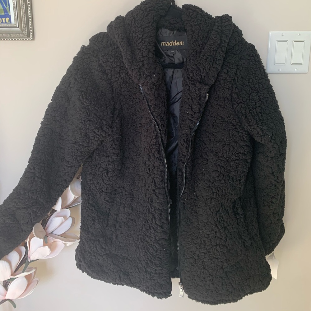NWT madden teddy bear coat, black